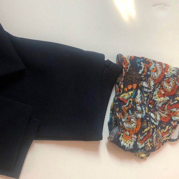 Blue leggings and floral blue crop top set 2 piece - Picture 2 of 2